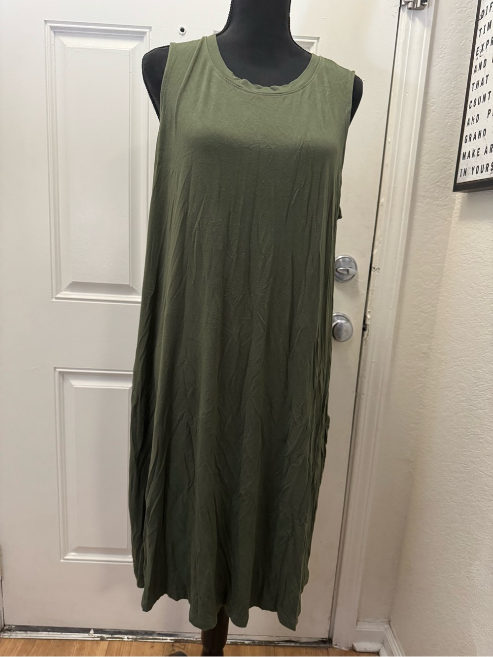 Time and Tru Olive Green Sleeveless Maxi Dress 0417